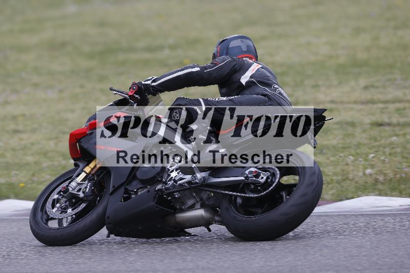 /09 19.04.2026  Caremotion get faster ADR/Gruppe gelb/34